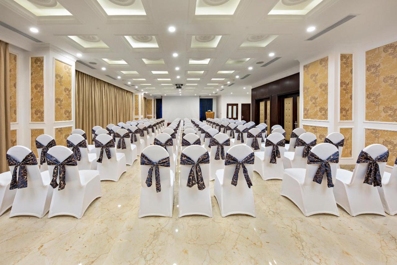 Eden Ocean View Hotel Da Nang Bagian luar foto